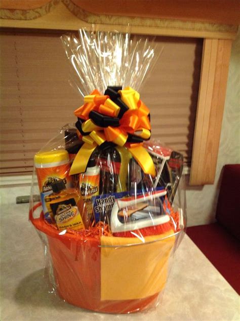 Cheap gift basket ideas for raffles. Car wash | Fall Festival Gift Baskets 2015 | Raffle gift ...