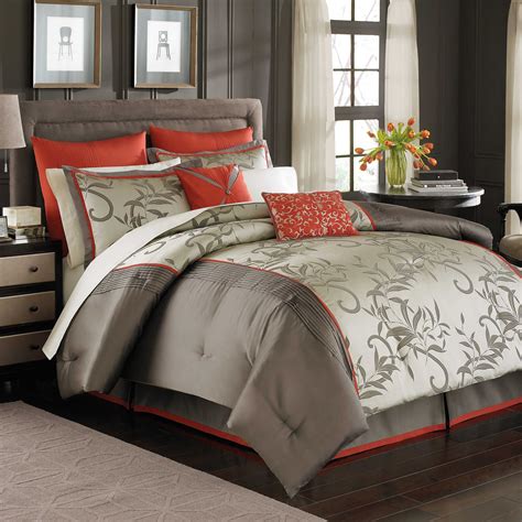 Manor Hill® Mirador 8 Piece Complete Bed Ensemble Bed Bath And Beyond Bedroom Design Modern