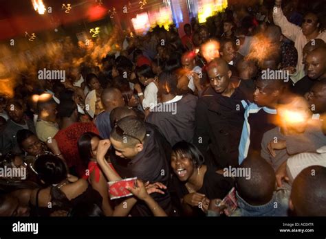 People Dancing In A Night Club Enjoying Themselves Stock Photo Alamy