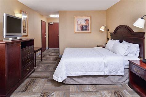 Hampton Inn And Suites Boise Meridian Hotel Reviews Photos Rate