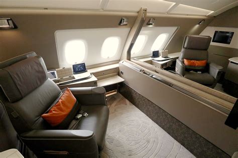 Mar 11, 2015 · while this is something 99.999% of us will never experience due to the pricetag, etihad sort of shook up commercial air travel with the introduction of the residence, which is a private three room suite on their airbus a380. SIA Fleet: Airbus A380-800 (V3) | Mainly Miles