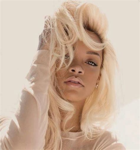 Blond Hair Rihanna Hairstyles Womens Hairstyles Hair Styles