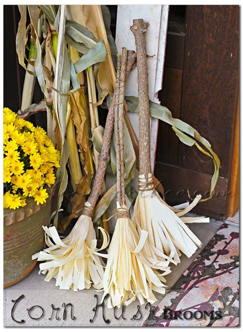 Corn Husk Brooms Halloween Decorations Diy Outdoor Halloween Outdoor