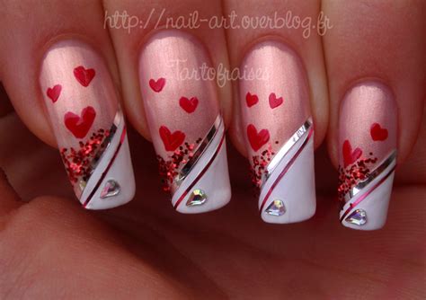 31 Lovely Valentines Day Nail Art Ideas Valentines Day Nail Designs Creative Nail Designs