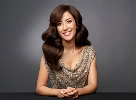 Ana moura (nascida a 17 de setembro de 1979, santarém, portugal) é uma cantora portuguesa conhecida por ser uma das fadistas com mais sucesso internacional de sempre. LOREAL Portugal Ana Moura on Wacom Gallery