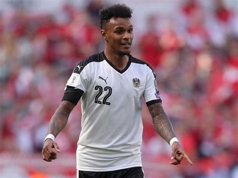 Valentino lazaro (born 24 march 1996) is an austrian footballer who plays as a right midfield for german club borussia mönchengladbach, on loan from inter, and the austria national team. Newcastle 'discussing Lazaro loan deal with Inter ...