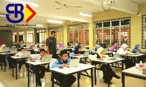 Semakan keputusan permohonan upu bagi lepasan spm mulai 3 jun 2020 (rabu).pelajar lepasan sijil pelajaran malaysia (spm) boleh mula menyemak keputusan permohonan bagi kemasukan ke program pengajian asasi, sijil, diploma dan ijazah sarjana muda bermula pada 3 jun 2020 (rabu). Semakan UKSBP Ujian Kemasukan Sekolah Berasrama Penuh 2020 ...