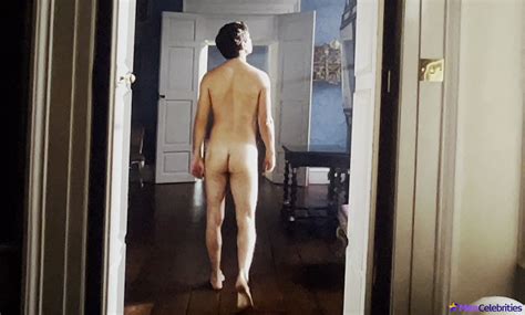 Saltburn Director Discusses Barry Keoghans Full Frontal Nude Scene The Men Men