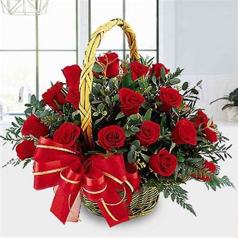 25 Red Roses Basket Roses To Send For Birthday