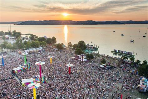 Écoutez balaton sound officiel en direct sur radio.fr. Exclusive boat parties on Lake Balaton - Daily News Hungary