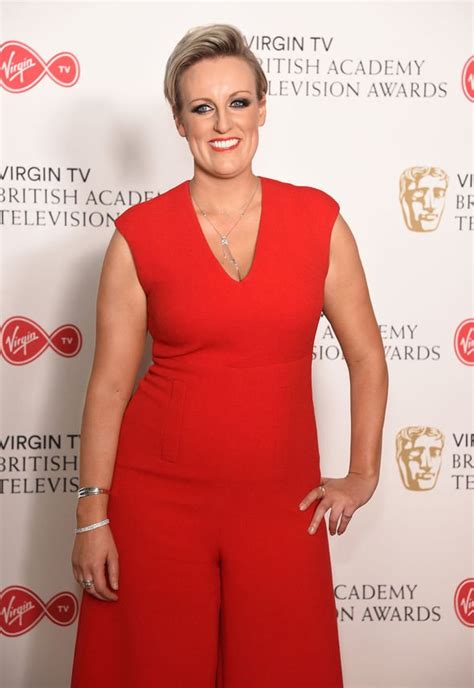 steph mcgovern bbc breakfast star causes a stir as she puts bins out wearing a crown