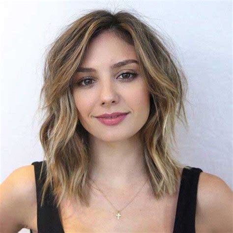 For instance, guys can try a curly fringe, disconnected, slicked again, or aspect swept undercut! Latest Haircuts for Oval Face Shape Ladies | Hairstyles and Haircuts | Lovely-Hairstyles.COM