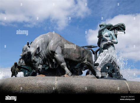 Denmark Copenhagen Gefion Fountain Stock Photo Alamy