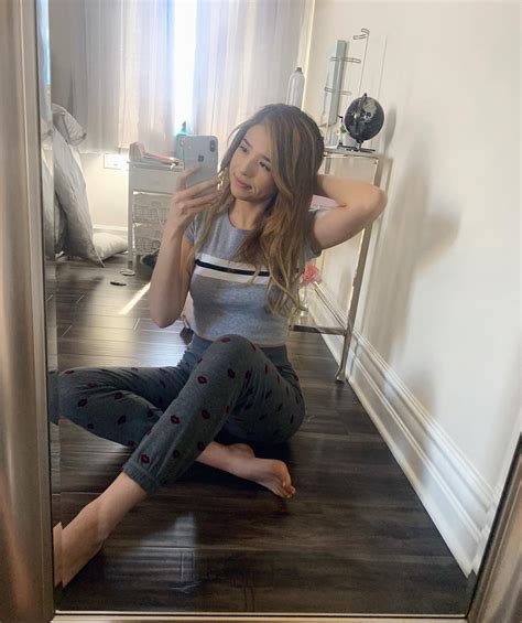 Pokimane Speechless After Leaking Her Email During First Ever Cod Stream Dexerto