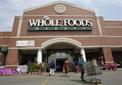 Whole Foods Severs Ties With Chobani Citing Gmo Concerns