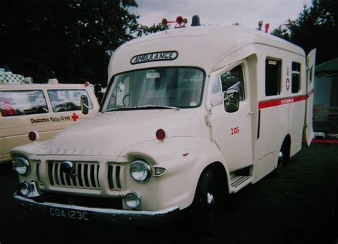 Bedford J1 Ambulance Coa 123c 1965 Bedford J1herbert Loma Flickr