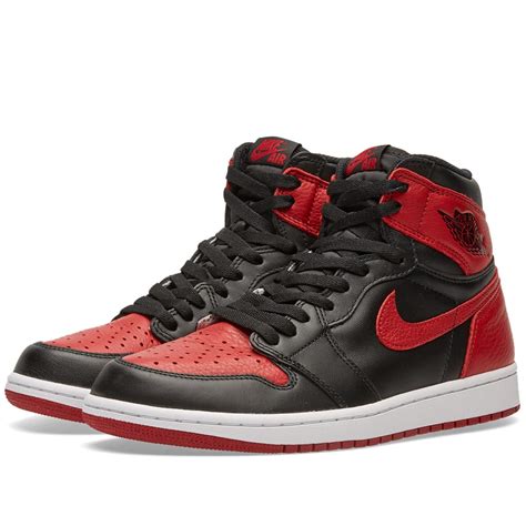 Check out the latest innovations, top styles and featured stories. Nike Air Jordan 1 Retro High OG Black, Varsity Red & White ...