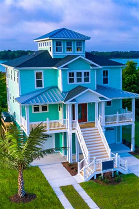 Plan 15033nc Beach House Plan With Cupola In 2021 Bui