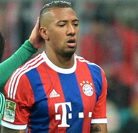 Jérôme boateng finally responds to his infamous duel with leo messi | oh my goal. Bundesliga: Bayern Munich take point despite Boateng red ...