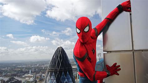 Peter parker and his friends go on a summer trip to europe. Spider Man Far From Home(2019) Full Movie Free Download ...
