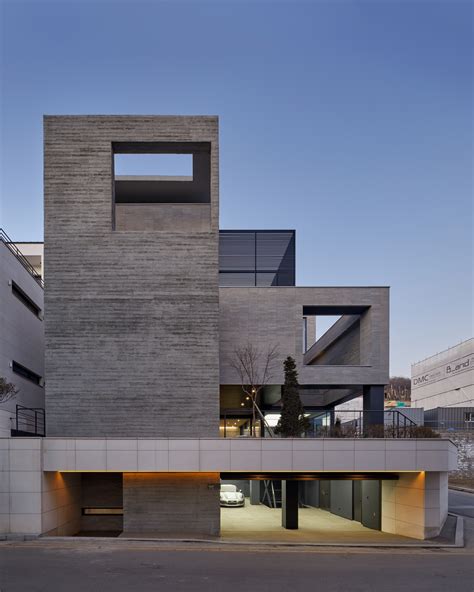 Gallery Of Turning Cube House Adus Architectural Designer Cluster 5