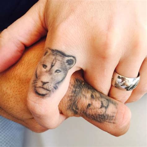 See more ideas about tattoos, lion tattoo, lion tattoo design. Löwentattoos: 50+ Designs mit Bedeutungen, Ideen ...