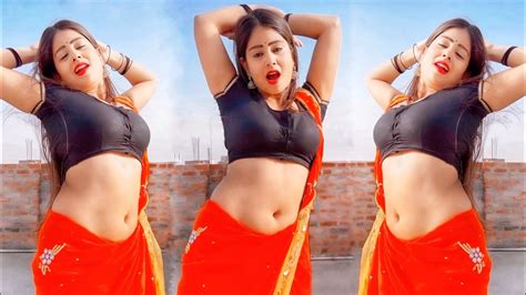 Ek Chumma Tu Mujhko Udhar De De Ruchi Singh Hot Dance In Saree Youtube