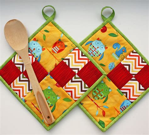 Wise Owl Handmade Quilted Potholders Set Of Two