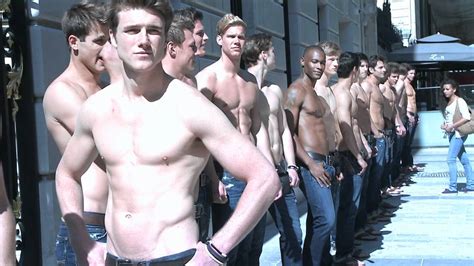 101 mecs sexy pour l ouverture d abercrombie à paris youtube