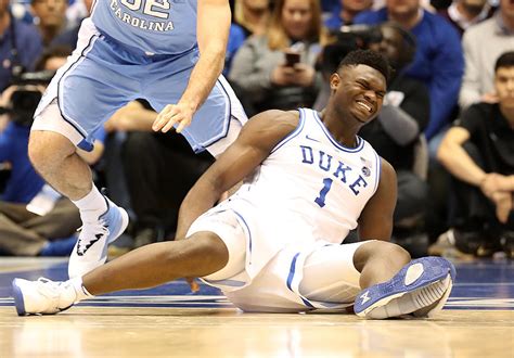 duke star williamson sprains knee after nike shoe blows out