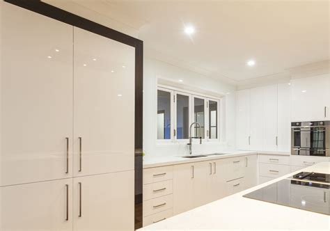 Our rta cabinets offer easy when setting the style and tone of your kitchen or bathroom cabinets are the most important decision you will make. Simple, Functional, Contemporary. White Contemporary ...