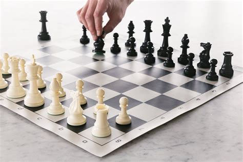 You'll be able to teach your own family these easy chess playing time. Blackmar-Diemer Gambit | Social Correspondence Chess ...