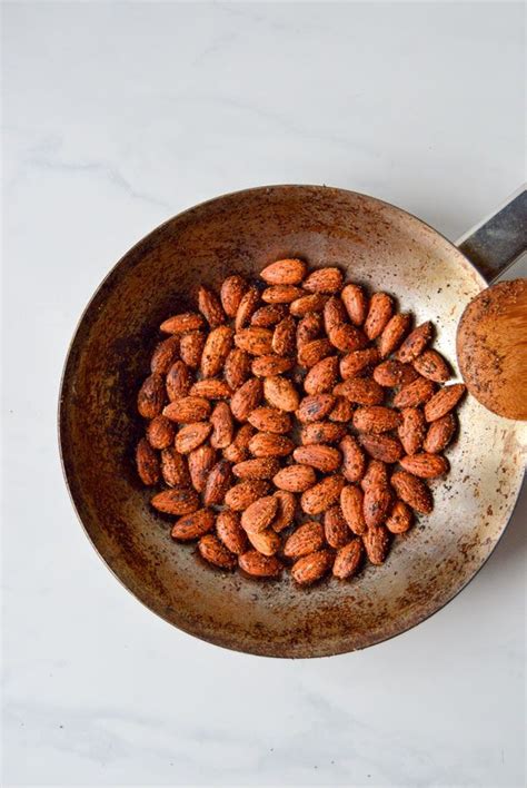 Spicy 5 Minute Toasted Almonds Recipe Almond Recipes Toasted