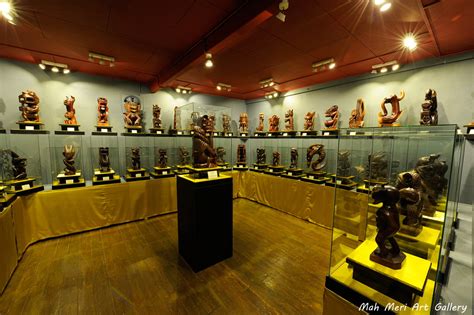 The museum displays hundreds of statues, masks and sculptures out of mangrove hardwood. CAMERON SERVICE / MOUNTAIN TOUR & TRAVEL SDN. BHD.: 25 ...