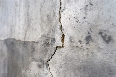 How Serious Is A Cracked Foundation For Tulsa Homes