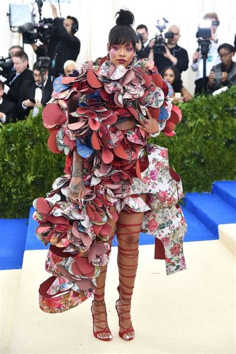 42 Craziest Met Gala Dresses Of All Time Outrageous Met Gala Red
