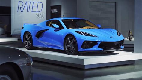 [VIDEO] Edmunds Names the 2020 Corvette Stingray the Best ...