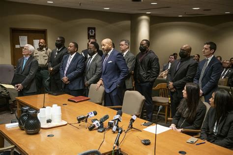 5 Memphis Officers Plead Not Guilty In Death Of Tyre Nichols Viral Favorite
