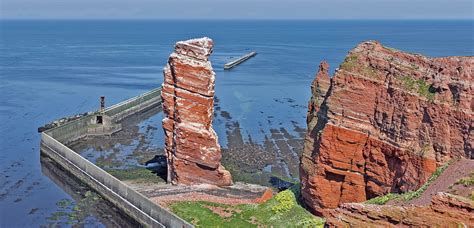This is a group to share all about the island of helgoland / northsea. Helgoland - Reiseführer auf Wikivoyage