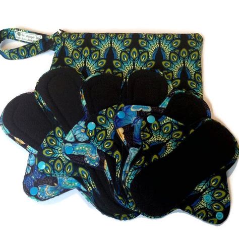 Stay Dry Cloth Pad Starter Set With Wetbag By Theunpapertree