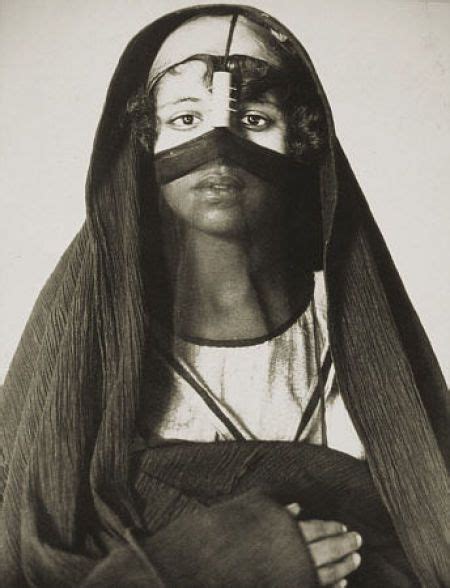 An Old Photo Of A North African Woman Arabian Women African Women