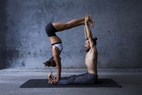 Top Im Genes De Yoga En Pareja Destinomexico Mx