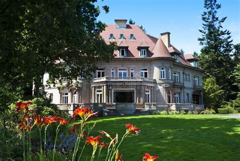 Pittock Mansion Portland Oregon Historic Mansion Built In 1909 By