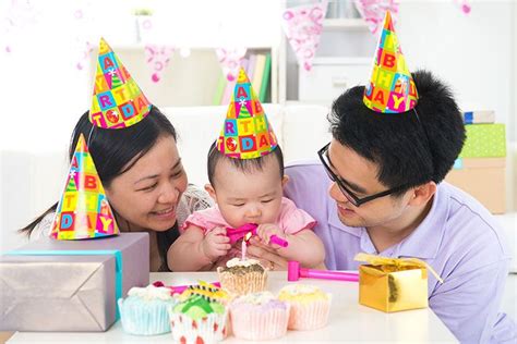 10 novel return gift ideas for a first birthday party. Unique First Birthday Gift Ideas for Babies in India