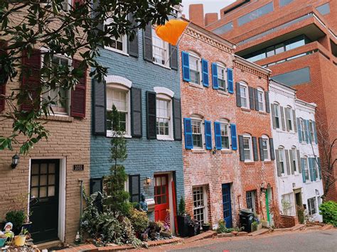 A Self Guided Walking Tour Of Georgetown Dc