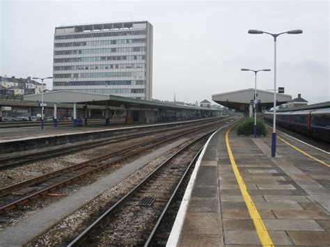 Plymouth Railway Station © Roger Cornfoot Geograph Britain And Ireland