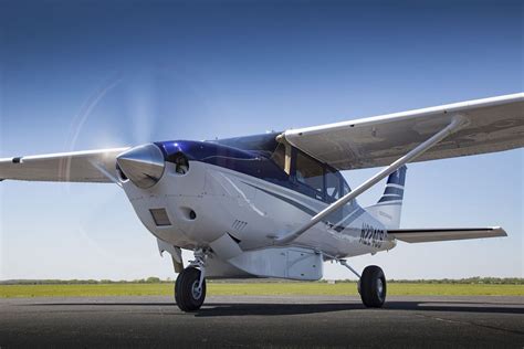 Cessna 206 Latitude