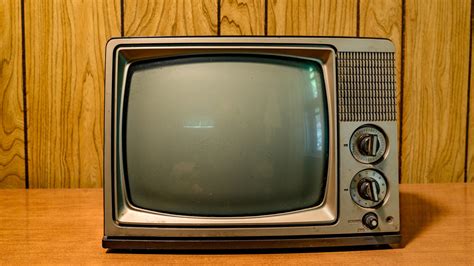 Old Tv Blocks Internet In Uk Village For 18 Months Tv Tech