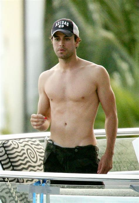 Shirtless Men Enrique Iglesies Hot Nd Sexy