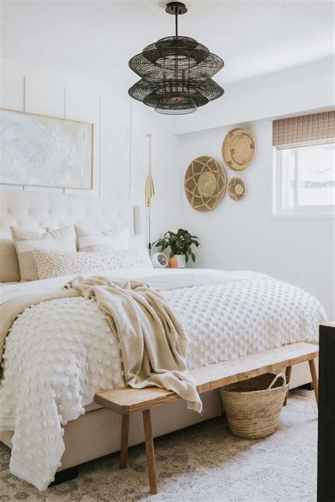 20 Gorgeous Boho Bedroom Ideas To Try Emily May